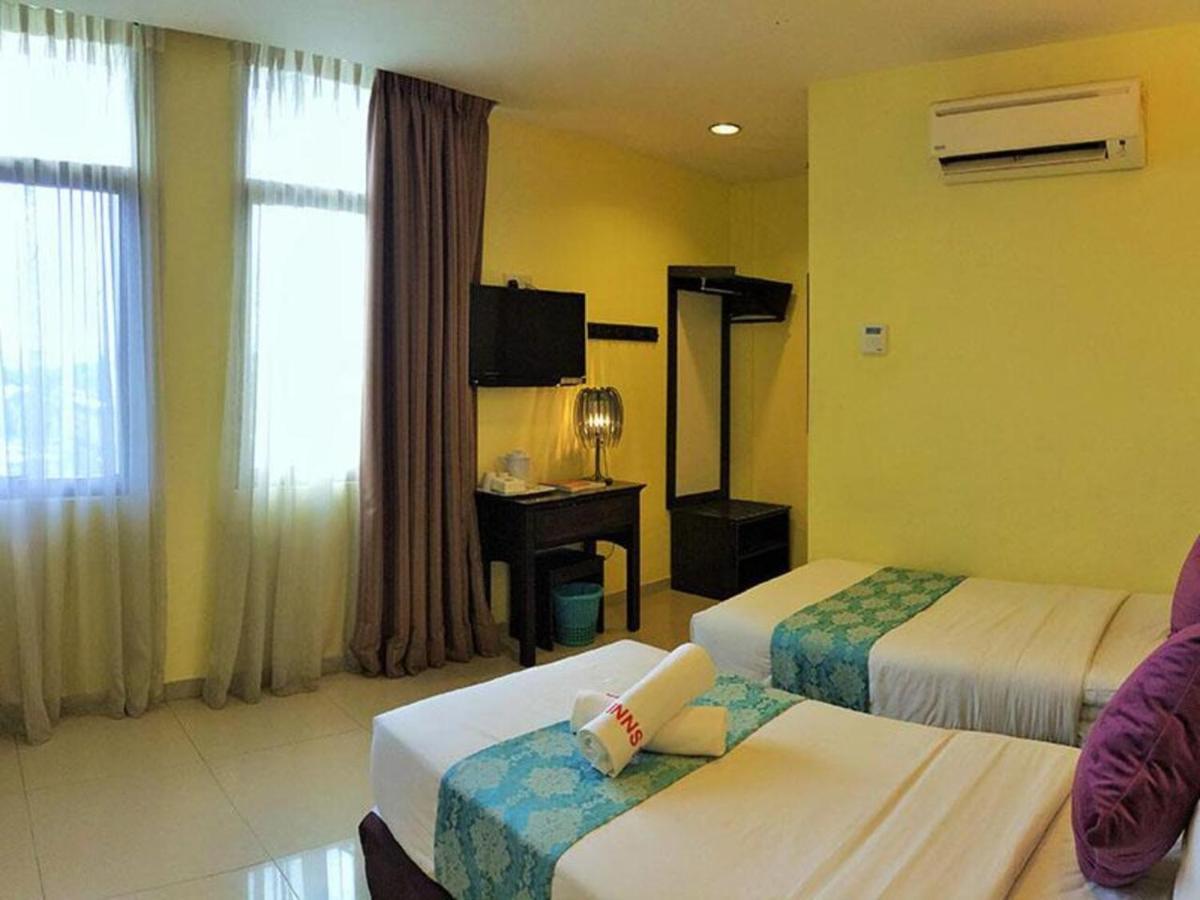 Sun Inns Dmind Seri Kembangan Esterno foto